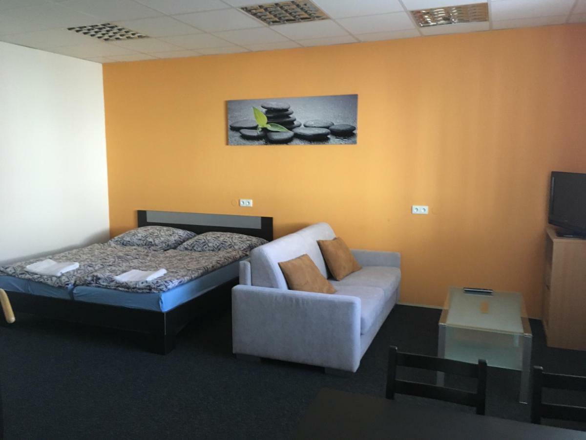 Apartment Corriger อุสตี นาด ออร์ลิตซี ภายนอก รูปภาพ